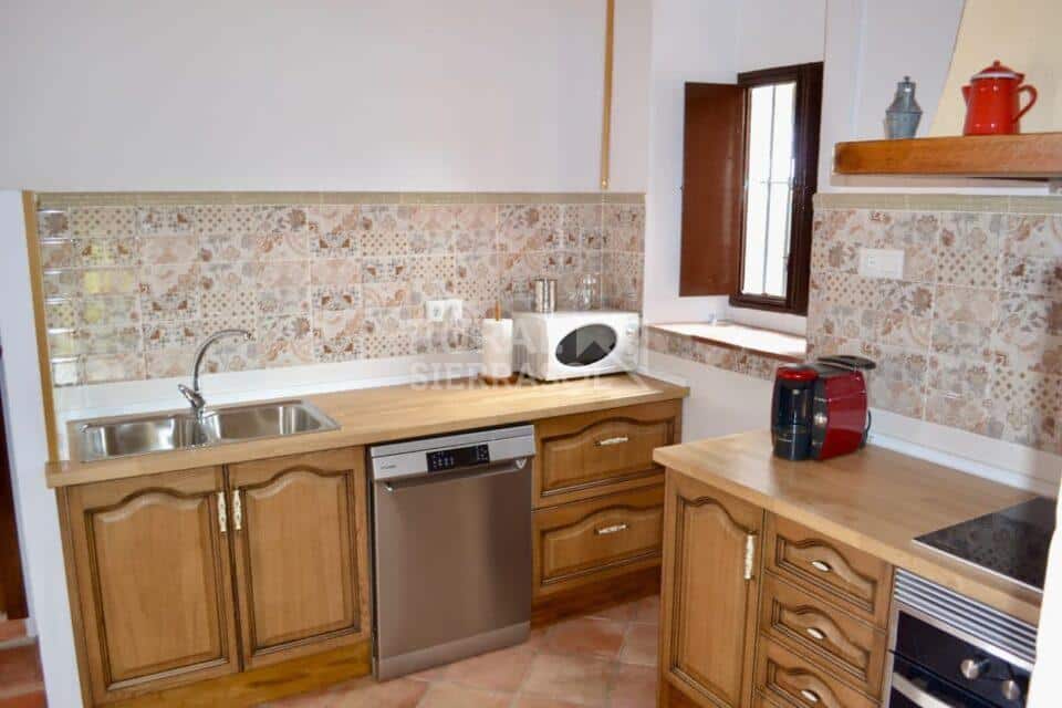 Cocina de casa rural en Periana (referencia 4100)