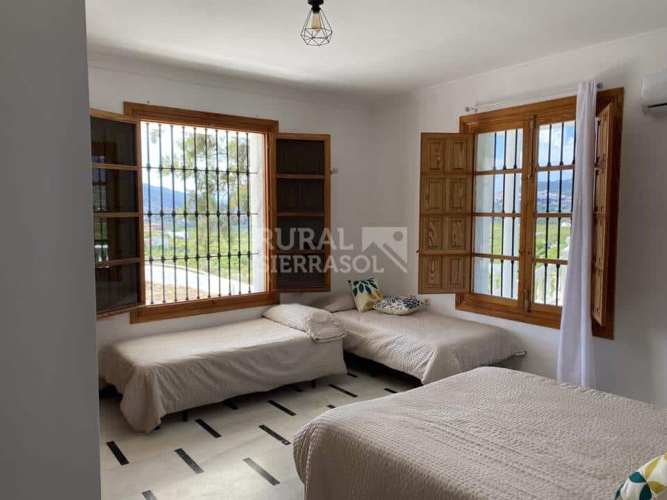 Habitación triple de casa rural en Álora (Málaga) referencia 4107