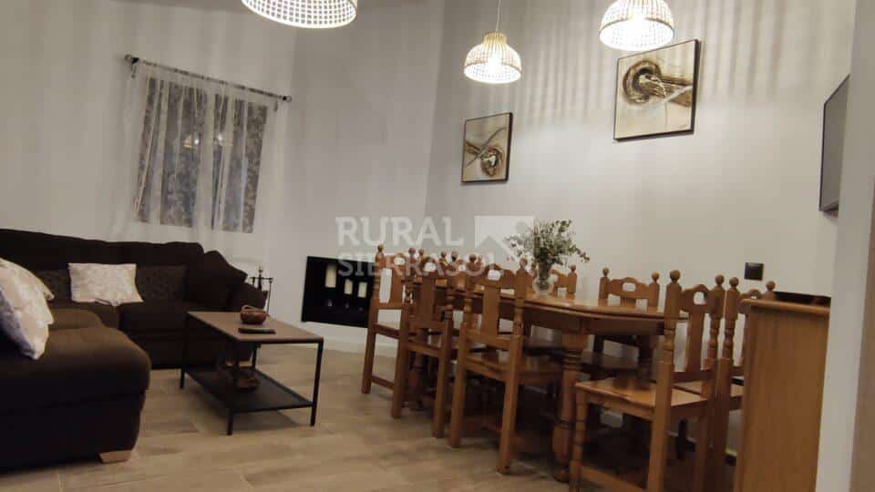 Salón de casa rural en Colmenar (referencia 4101)
