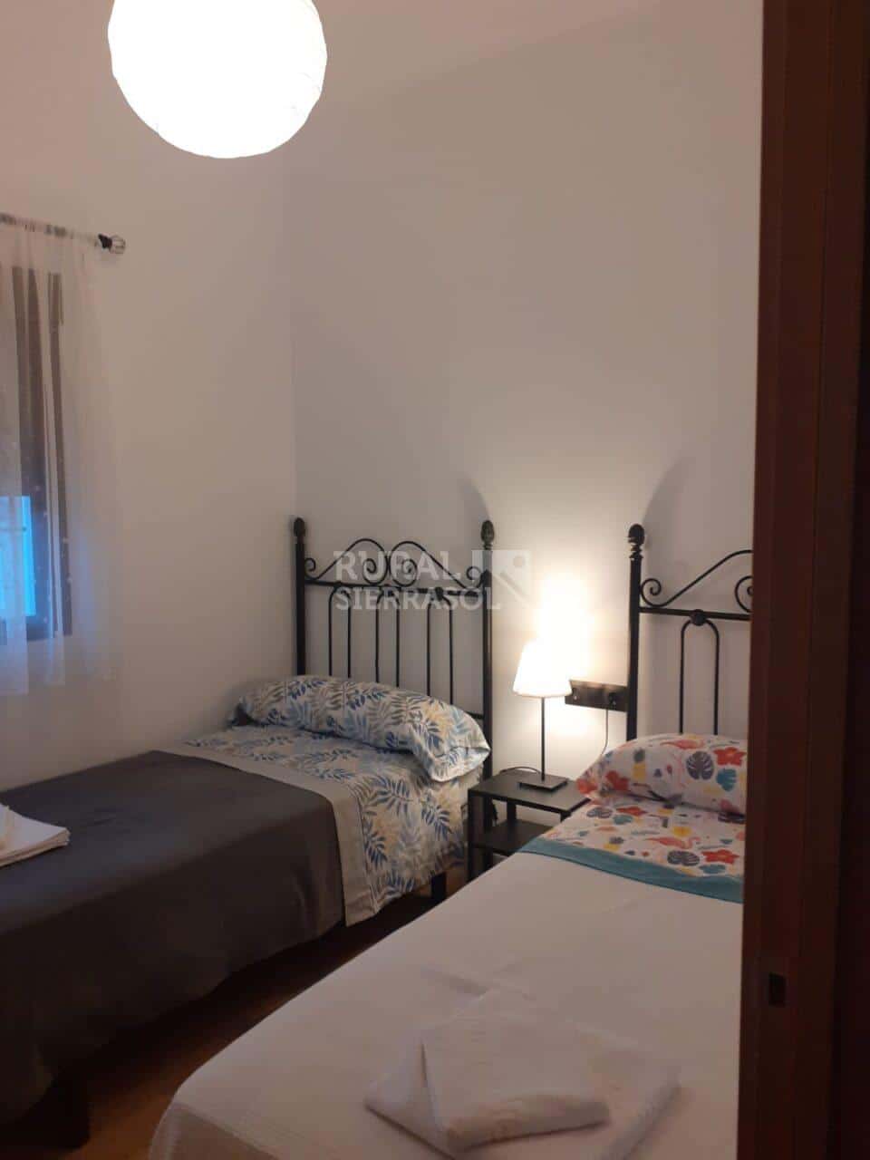 Dos camas de casa rural en Colmenar (referencia 4101)