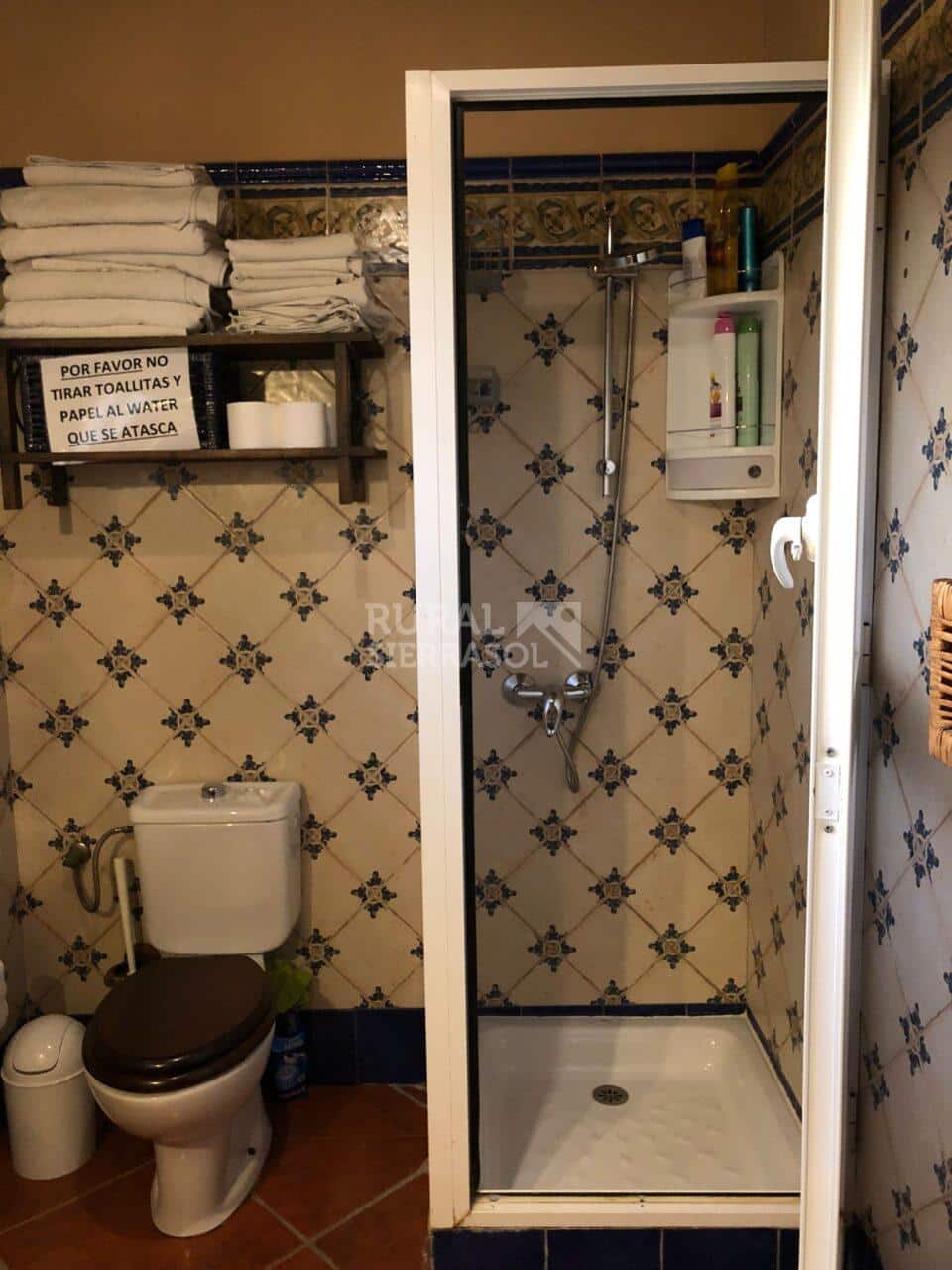 Ducha de casa rural en Villamartín (Cádiz) referencia 4092