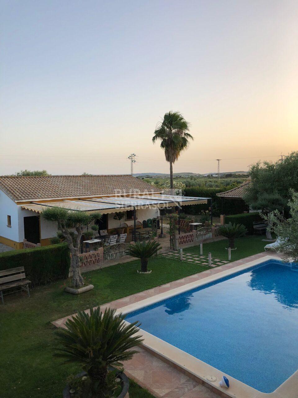 Vistas de casa rural en Villamartín (Cádiz) referencia 4092