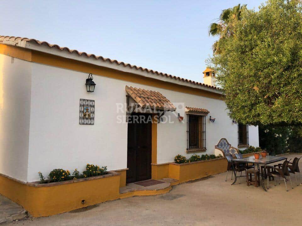 Fachada de casa rural en Villamartín (Cádiz) referencia 4092