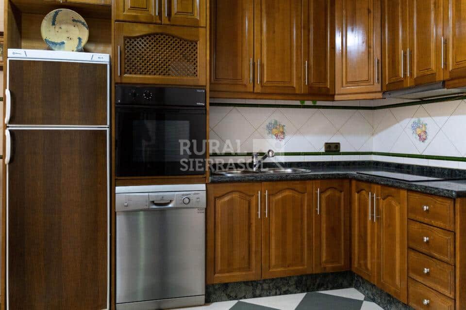 Muebles de cocina de casa rural en Cazorla (Jaén) referencia 4120