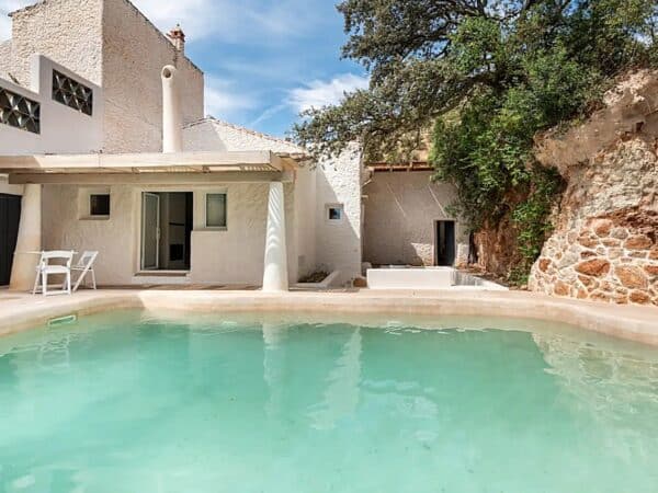 Piscina y portada de casa rural en El Chorro (Álora, Málaga) referencia 4112