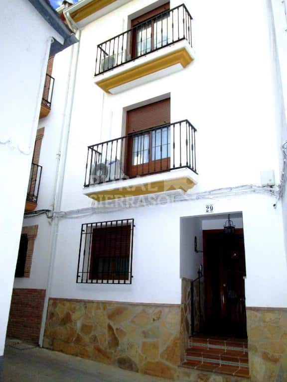 Fachada de casa rural en Cazorla (Jaén) referencia 4122