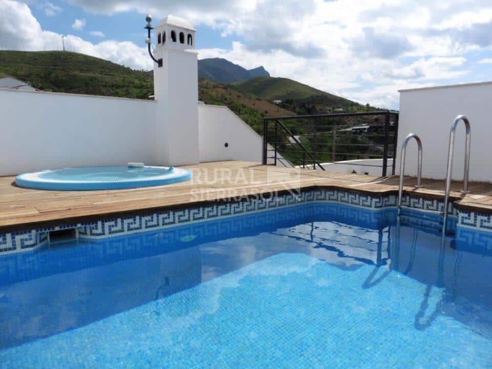 Piscina de casa rural en Ardales (Málaga) referencia 4110