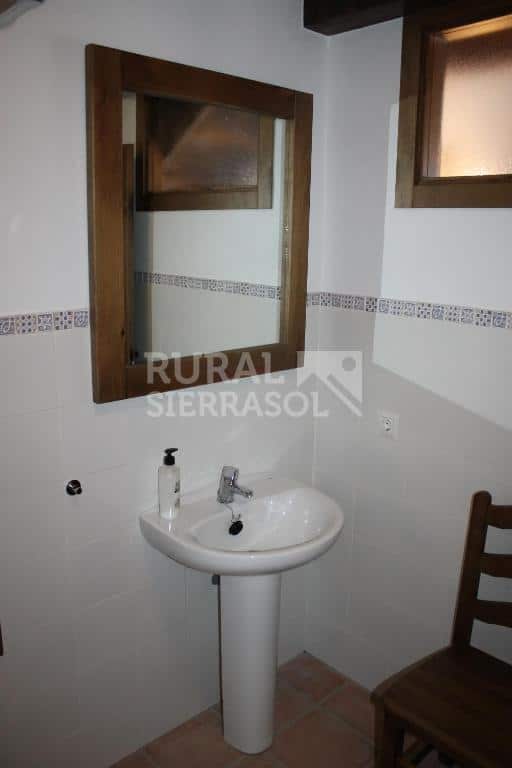 Baño de casa rural en Júzcar (Málaga) referencia 3539