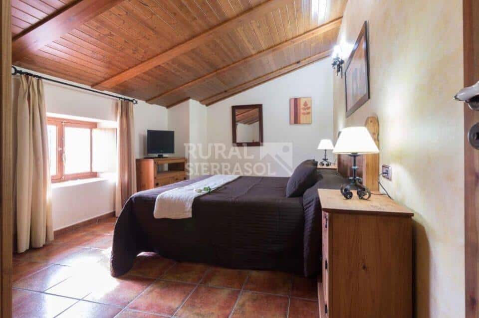 Habitación de matrimonio de casa rural en Taberno (Almería) referencia 0800