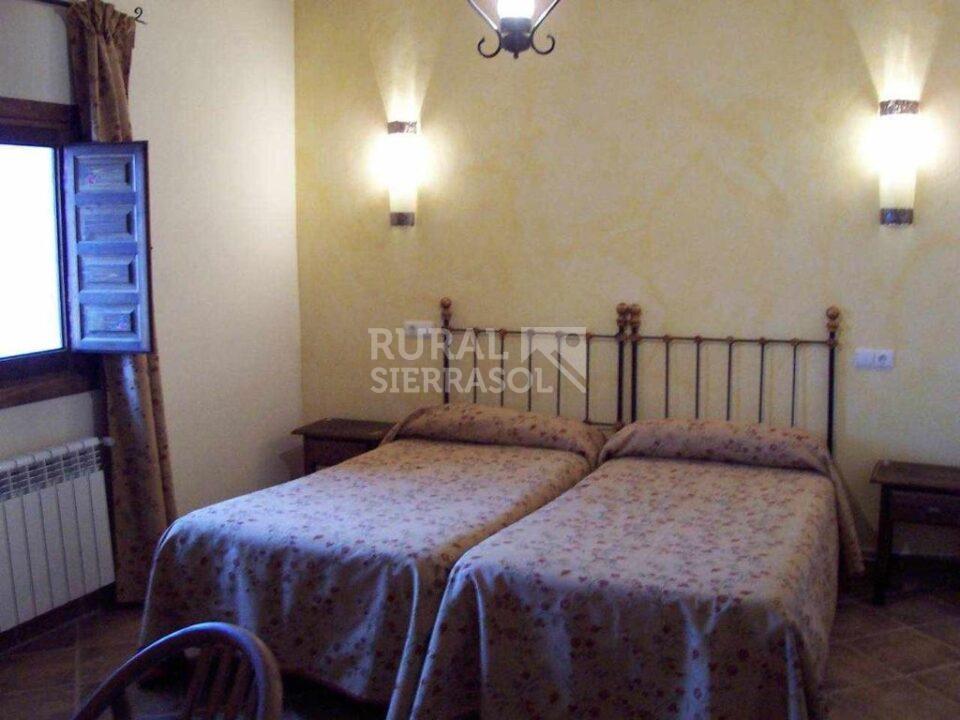 Dos camas de casa rural en Freila (Granada) referencia 0223
