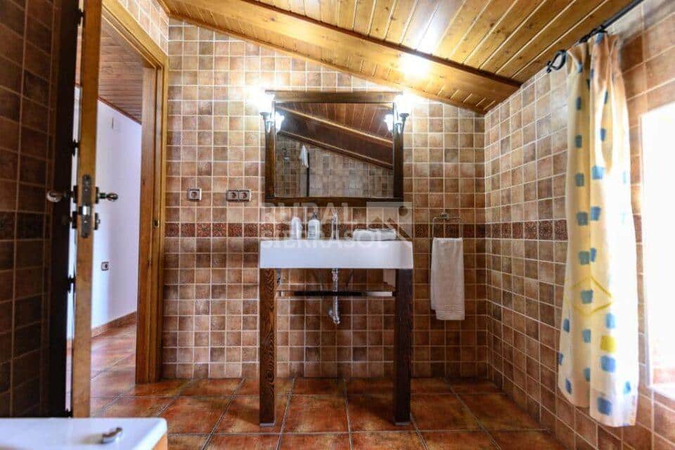 Espejo de baño de casa rural en Taberno (Almería) referencia 0800