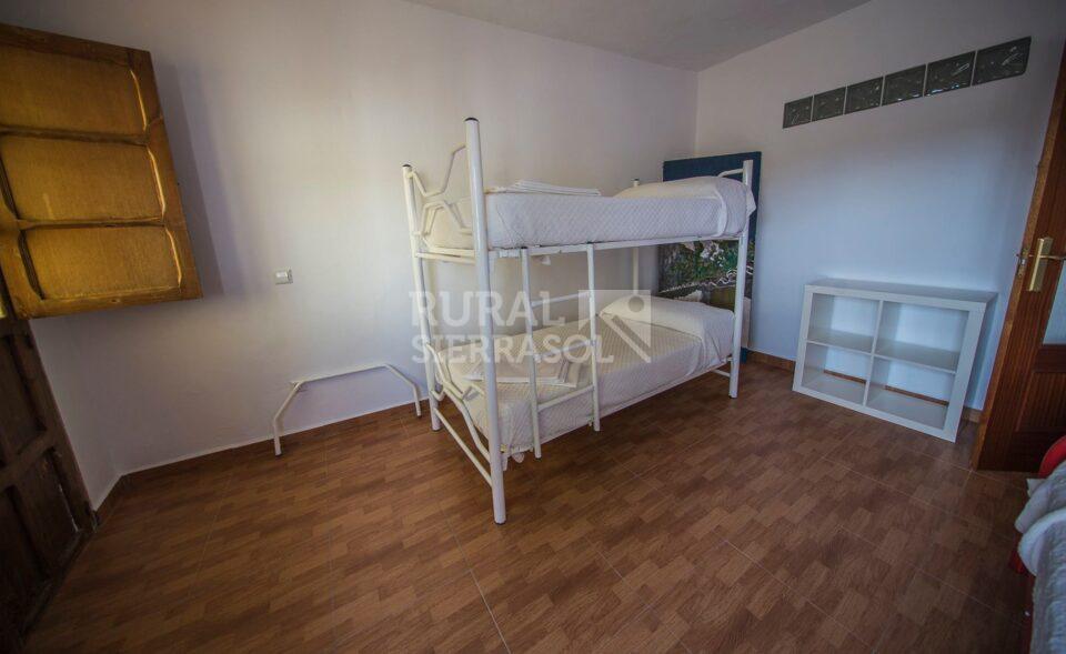 Litera pequeña de casa rural en Benaoján (Málaga) referencia 4118