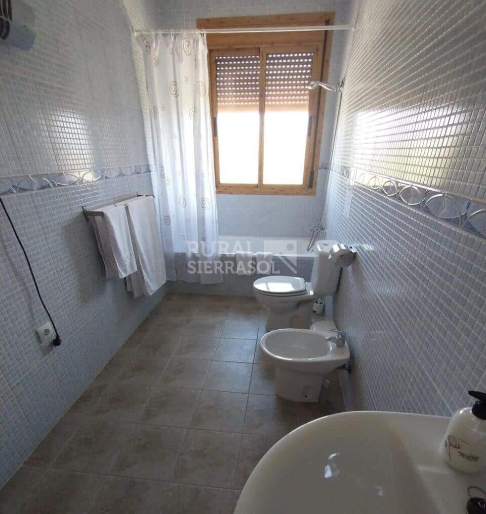 Acogedor Alojamiento Rural en Vélez Rubio, con piscina, aire acondicionado y wifi - Imagen 9