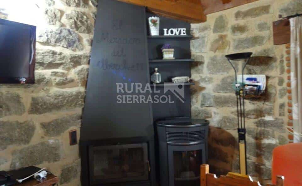 Chimenea de casa rural en Navaluenga (Ávila) referencia 4073