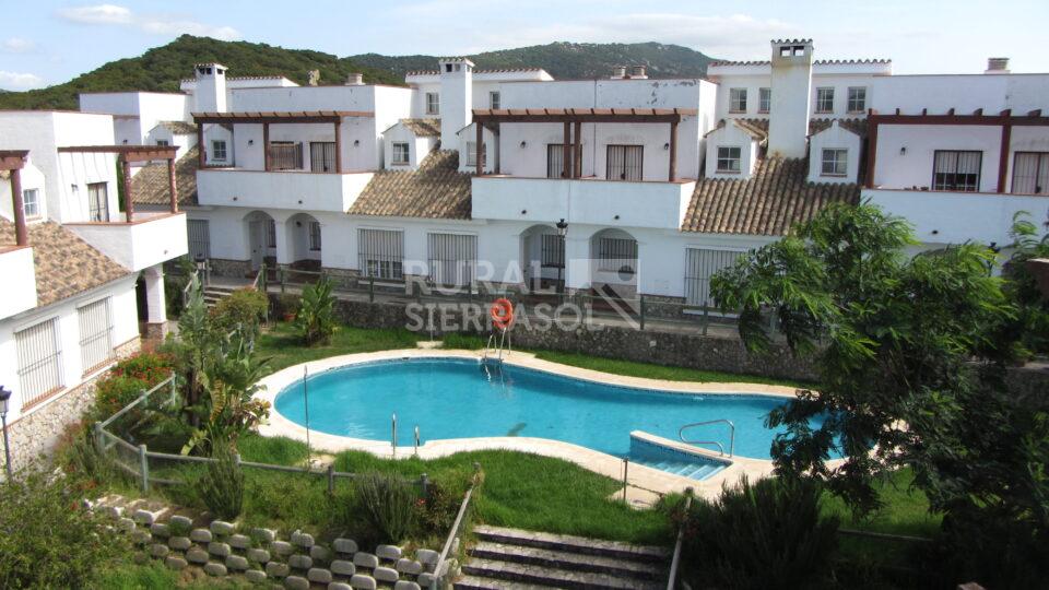 Piscina de casa rural en Benalup-Casas Viejas (Cádiz) referencia 4125