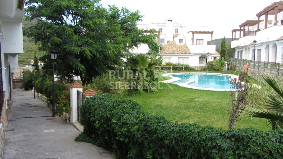 Jardín de casa rural en Benalup-Casas Viejas (Cádiz) referencia 4125