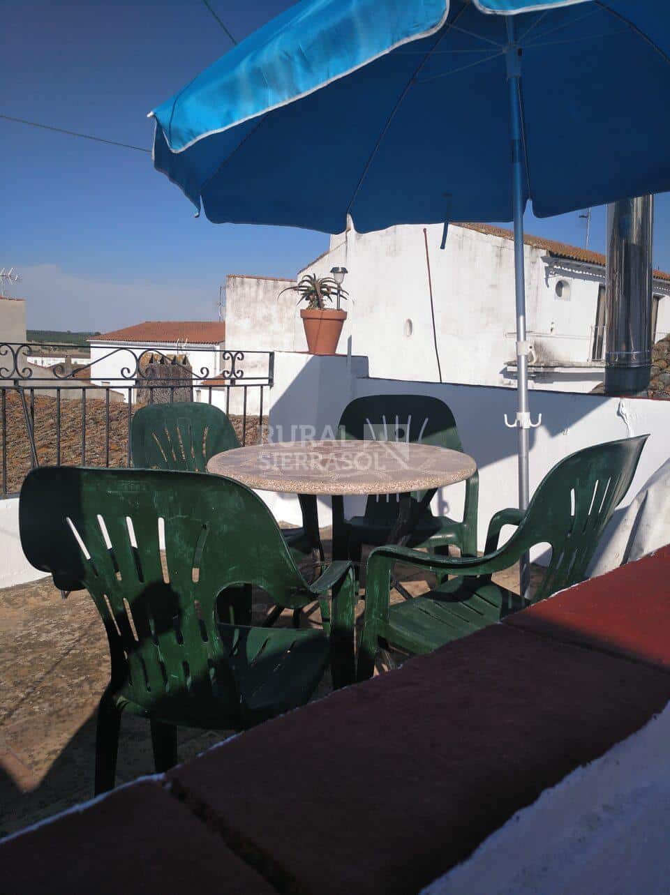 Terraza de casa rural en Encinasola (Huelva) referencia 4128