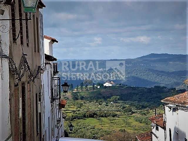 Vistas de casa rural en Encinasola (Huelva) referencia 4128