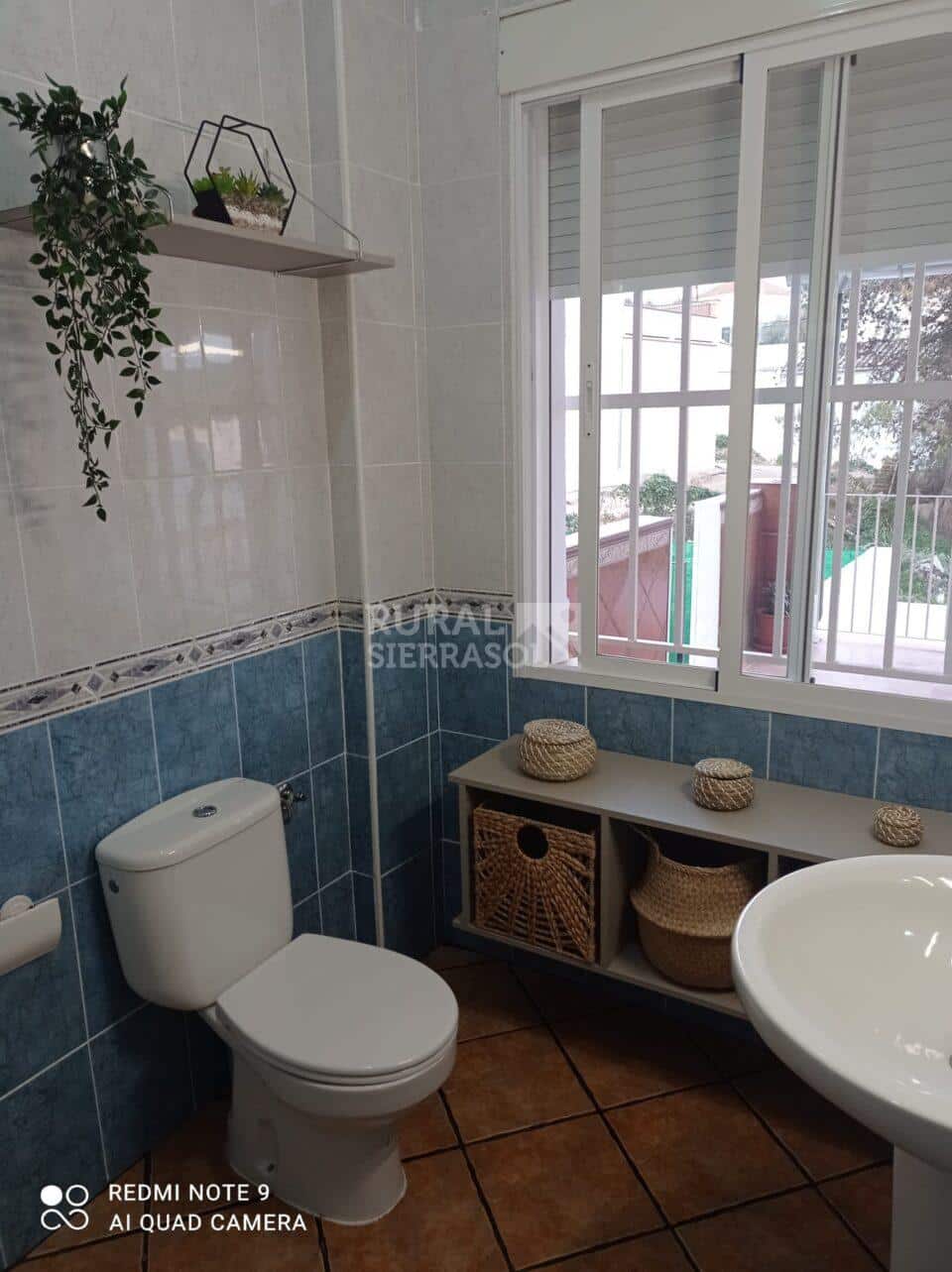 Baño de casa rural en Algodonales Cádiz) referencia 4133