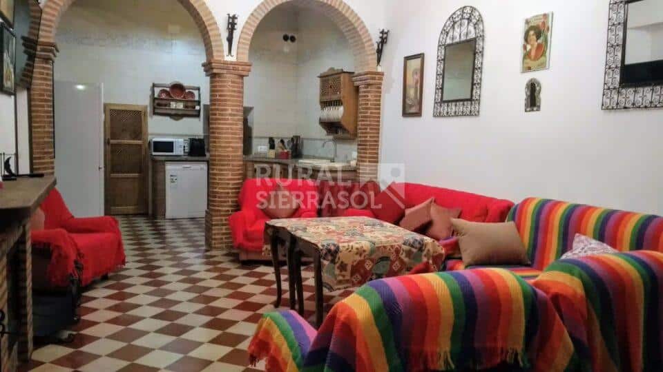 Salón cocina de Casa rural en Benaoján (Málaga)-4138