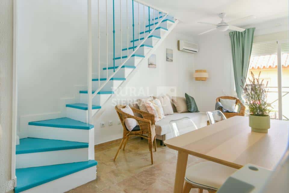 Escalera de Apartamento turístico en Torremolinos (Málaga)-4142