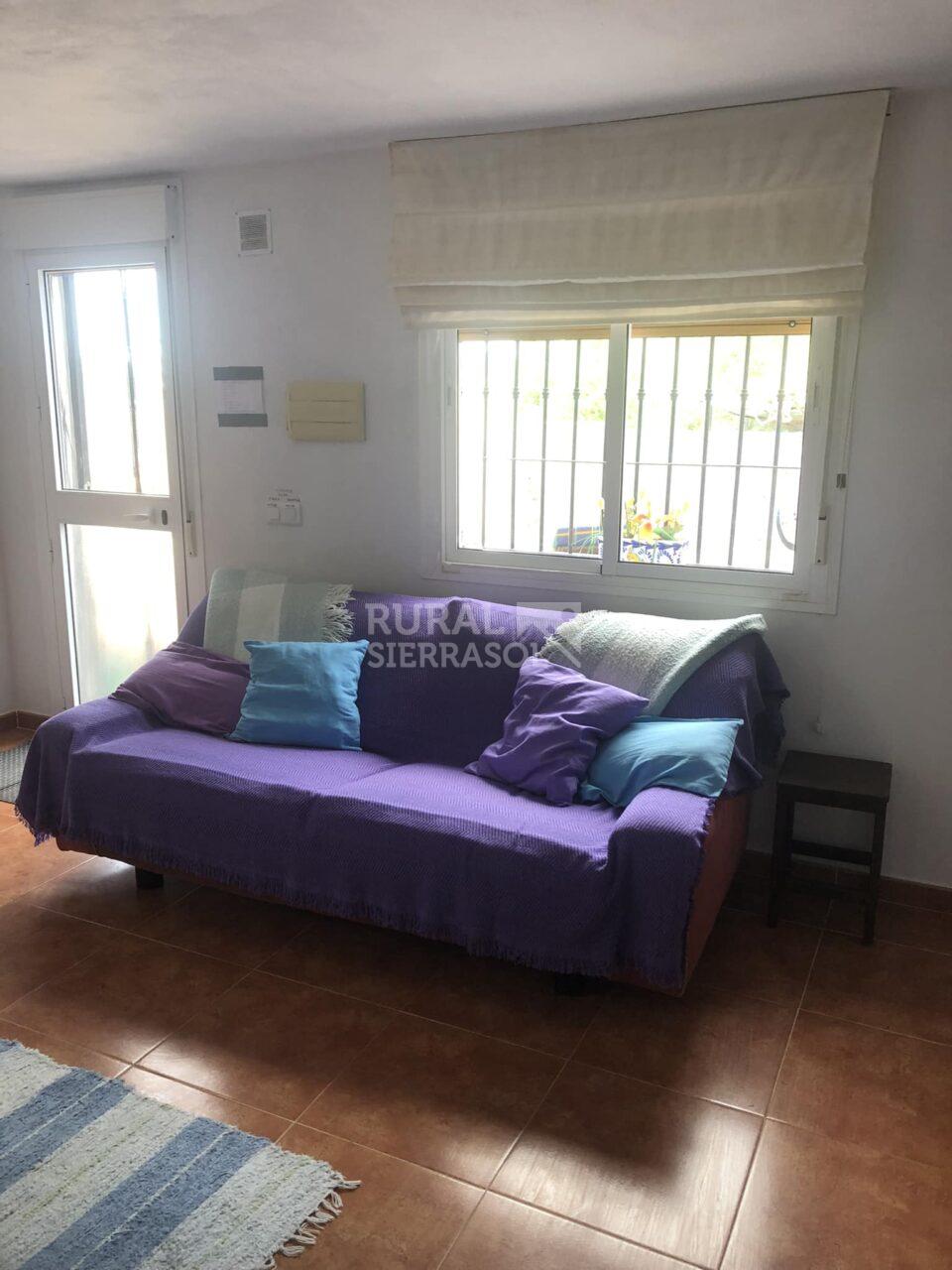 Sofá de Casa rural en Riogordo (Málaga)-4143