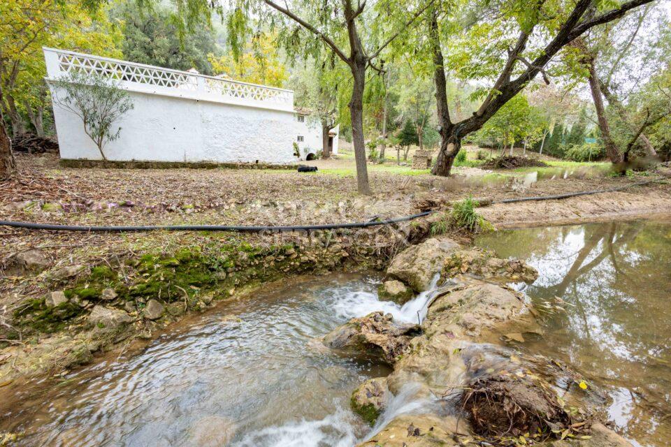Río junto a Casa rural en Chilluevar (Jaén)-2145
