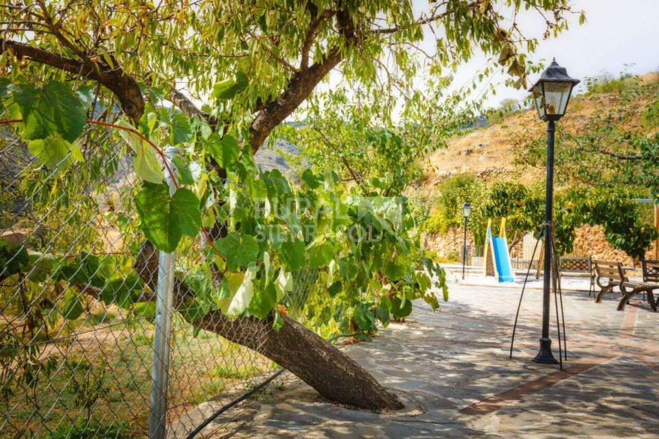 Parque infantil de Casa rural en Laroya (Almería)-4144