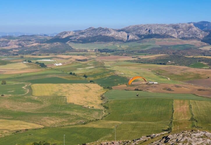 Parapente en la Sierra de Cádiz, una aventura inolvidable