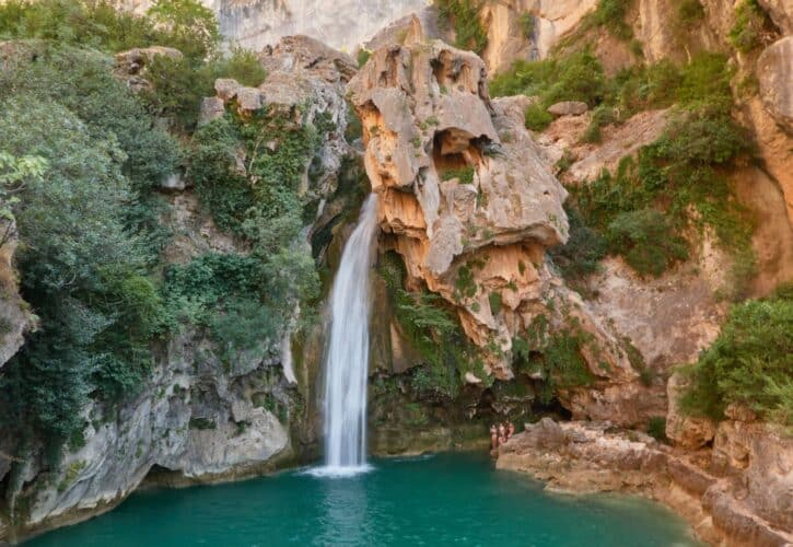 Actividades acuáticas en la Sierra de Cazorla: descubre la magia del agua en un entorno único