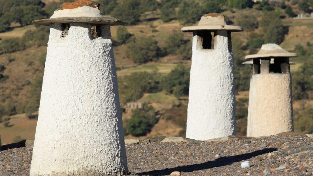 Chimeneas en La Alpujarra-Rural Sierra Sol